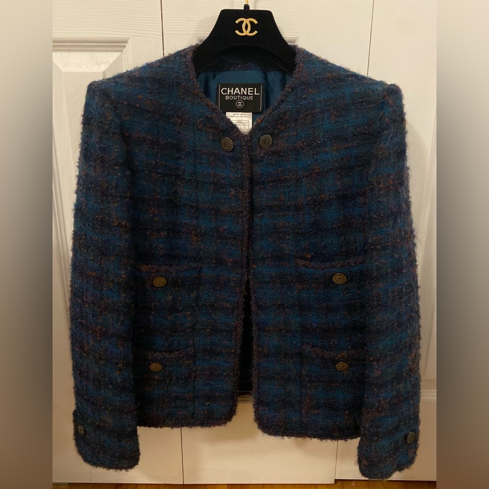 Authentic Chanel jacket coat top sweater cardigan